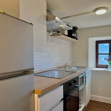 Lemon Home, Con Vista